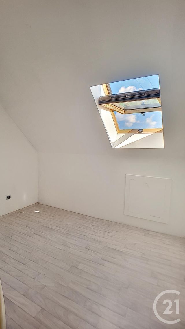 maison à louer - 5 pièces - 95.06 m2 - LIERCOURT - 80 - PICARDIE - Century 21 Triangle Immobilier