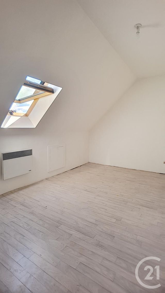 maison à louer - 5 pièces - 95.06 m2 - LIERCOURT - 80 - PICARDIE - Century 21 Triangle Immobilier