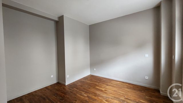 Appartement F3 à louer - 3 pièces - 64.0 m2 - ABBEVILLE - 80 - PICARDIE - Century 21 Triangle Immobilier