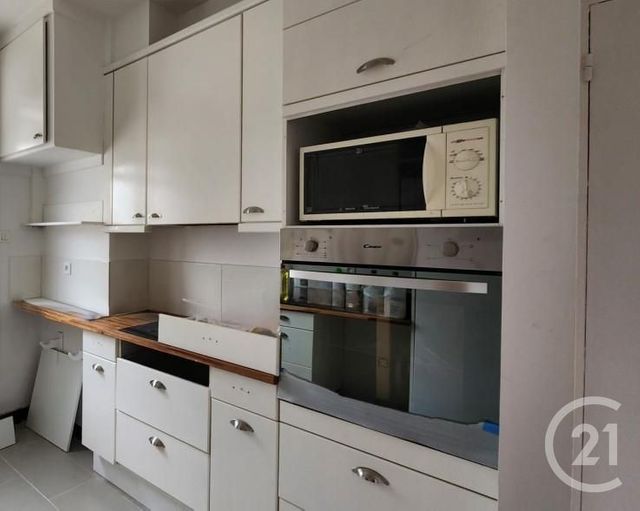 Appartement F3 à louer - 3 pièces - 64.0 m2 - ABBEVILLE - 80 - PICARDIE - Century 21 Triangle Immobilier