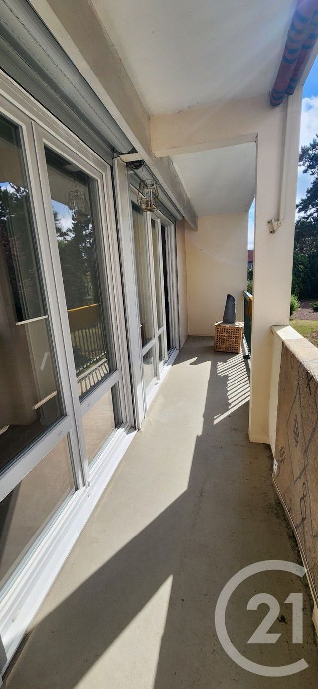 Appartement T4 à vendre - 4 pièces - 94.0 m2 - ABBEVILLE - 80 - PICARDIE - Century 21 Triangle Immobilier