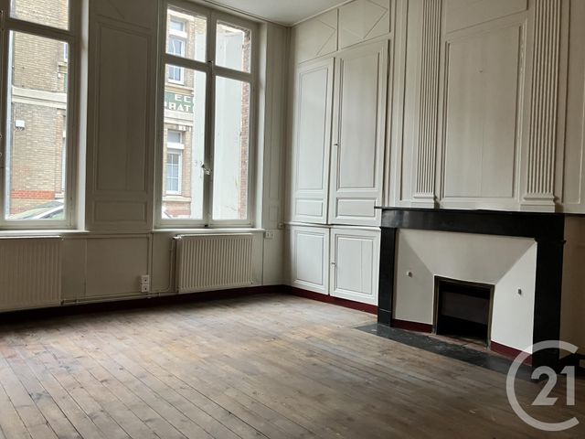 Afficher la photo en grand immeuble à vendre - 212.0 m2 - ABBEVILLE - 80 - PICARDIE - Century 21 Triangle Immobilier