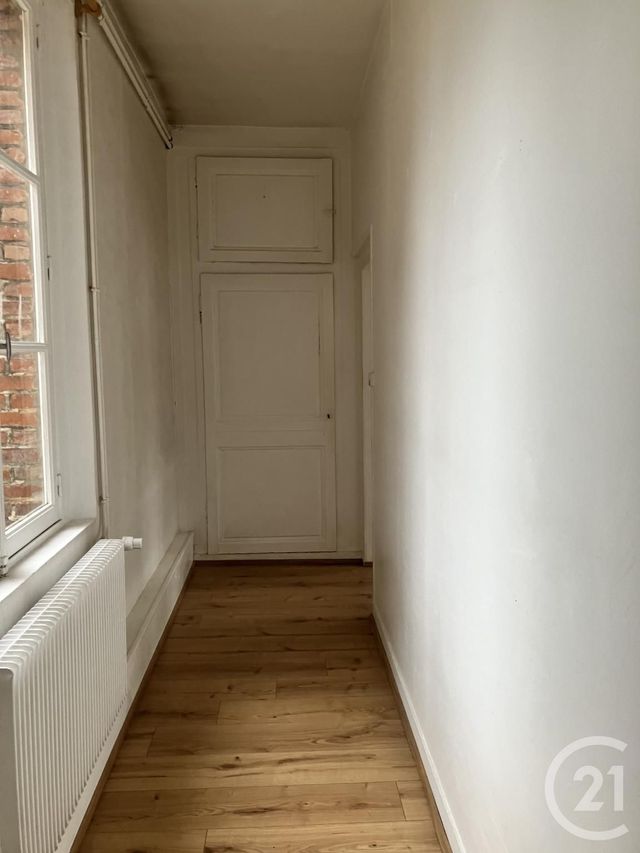 Afficher la photo en grand immeuble à vendre - 212.0 m2 - ABBEVILLE - 80 - PICARDIE - Century 21 Triangle Immobilier
