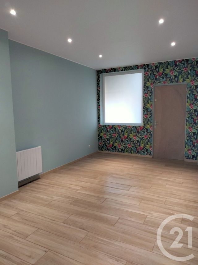 Afficher la photo en grand commerce à vendre - 29.0 m2 - ABBEVILLE - 80 - PICARDIE - Century 21 Triangle Immobilier
