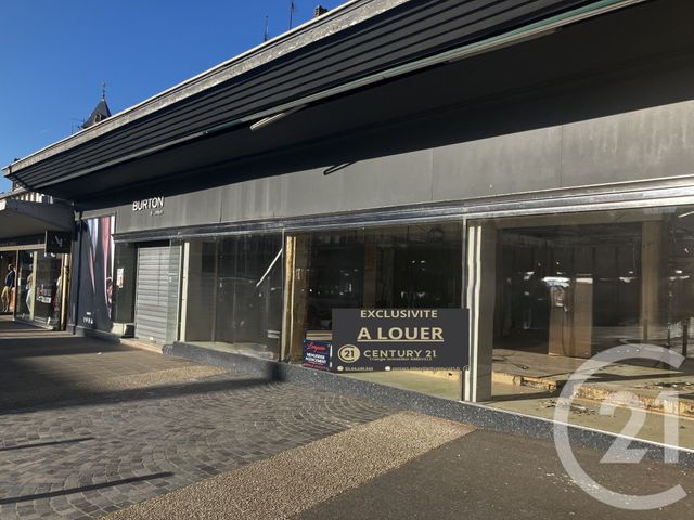 commerce à louer - 160.0 m2 - 80 - PICARDIE - Century 21 Triangle Immobilier