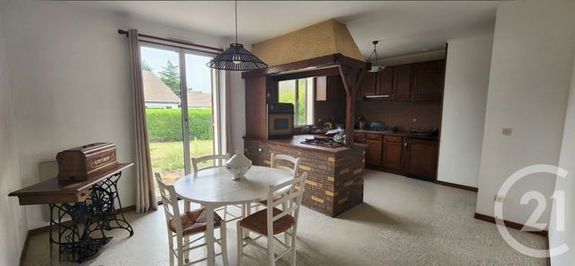 Afficher la photo en grand maison à vendre - 4 pièces - 94.0 m2 - ABBEVILLE - 80 - PICARDIE - Century 21 Triangle Immobilier