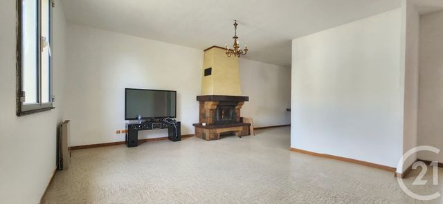 Afficher la photo en grand maison à vendre - 4 pièces - 94.0 m2 - ABBEVILLE - 80 - PICARDIE - Century 21 Triangle Immobilier