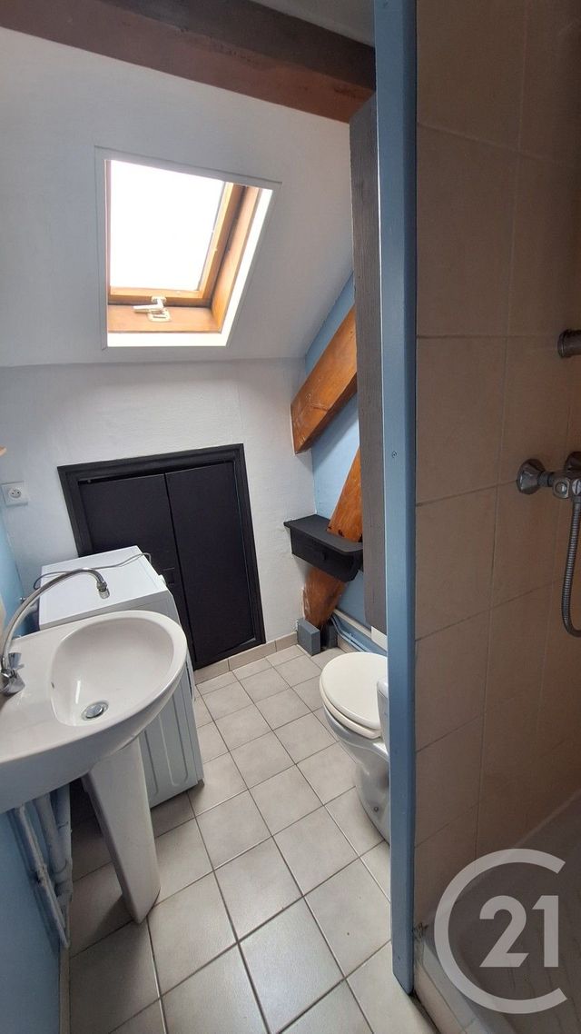 Appartement F1 à louer - 1 pièce - 16.0 m2 - ABBEVILLE - 80 - PICARDIE - Century 21 Triangle Immobilier