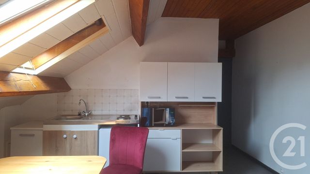 Appartement F1 à louer - 1 pièce - 16.0 m2 - ABBEVILLE - 80 - PICARDIE - Century 21 Triangle Immobilier