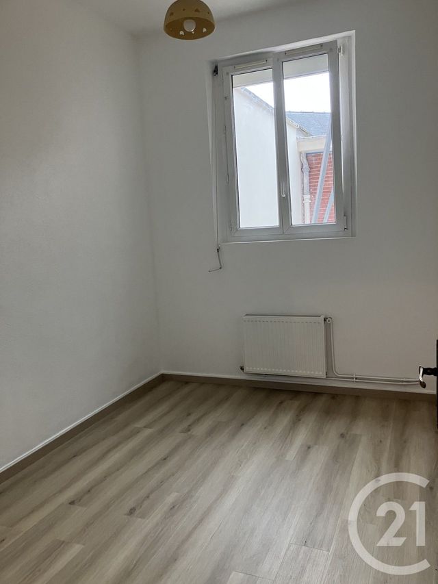 Appartement F2 à louer - 2 pièces - 41.5 m2 - ABBEVILLE - 80 - PICARDIE - Century 21 Triangle Immobilier
