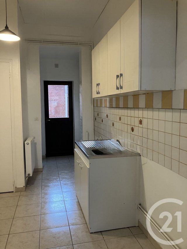Appartement F2 à louer - 2 pièces - 41.5 m2 - ABBEVILLE - 80 - PICARDIE - Century 21 Triangle Immobilier