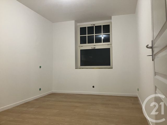 Appartement F3 à louer - 3 pièces - 67.0 m2 - ABBEVILLE - 80 - PICARDIE - Century 21 Triangle Immobilier