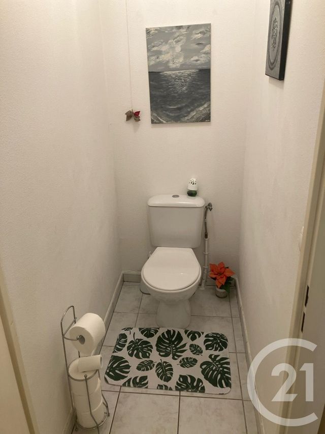 Appartement F2 à vendre - 2 pièces - 59.0 m2 - ABBEVILLE - 80 - PICARDIE - Century 21 Triangle Immobilier