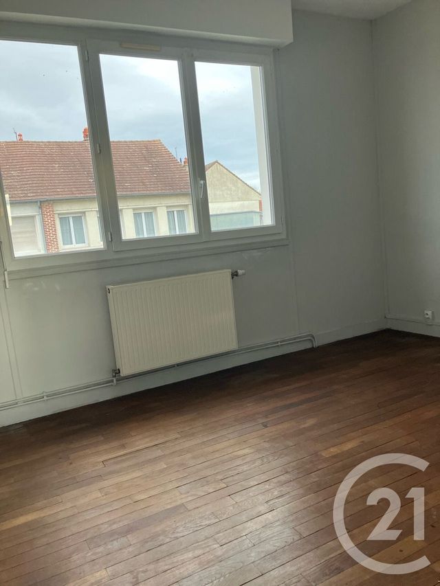 maison à louer - 4 pièces - 90.0 m2 - ABBEVILLE - 80 - PICARDIE - Century 21 Triangle Immobilier