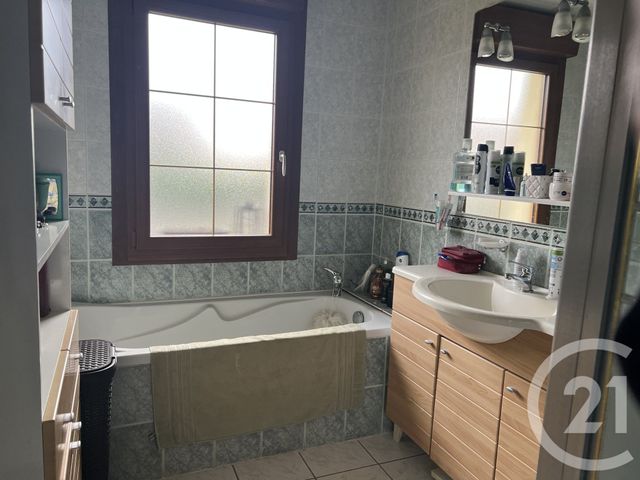 maison à vendre - 4 pièces - 125.0 m2 - HALLENCOURT - 80 - PICARDIE - Century 21 Triangle Immobilier