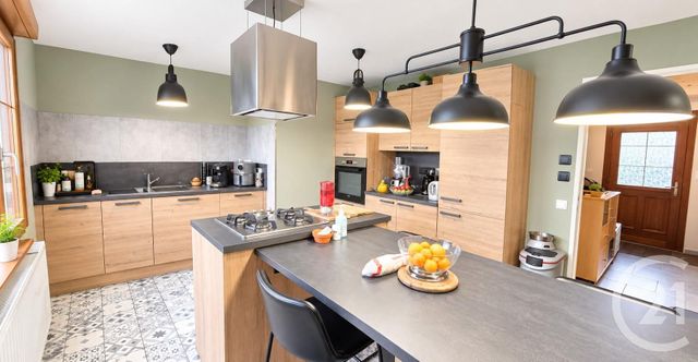 maison à vendre - 4 pièces - 125.0 m2 - HALLENCOURT - 80 - PICARDIE - Century 21 Triangle Immobilier