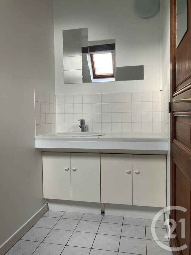 Appartement Duplex à louer - 4 pièces - 80.53 m2 - ABBEVILLE - 80 - PICARDIE - Century 21 Triangle Immobilier
