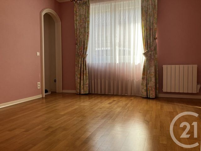 Appartement à louer - 3 pièces - 62.0 m2 - ABBEVILLE - 80 - PICARDIE - Century 21 Triangle Immobilier