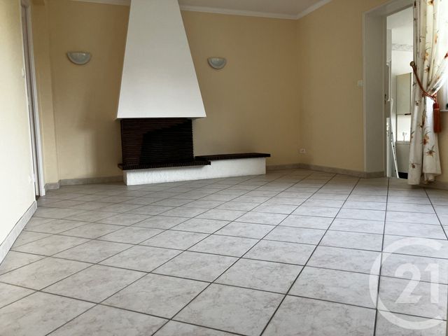 Appartement à louer - 3 pièces - 62.0 m2 - ABBEVILLE - 80 - PICARDIE - Century 21 Triangle Immobilier