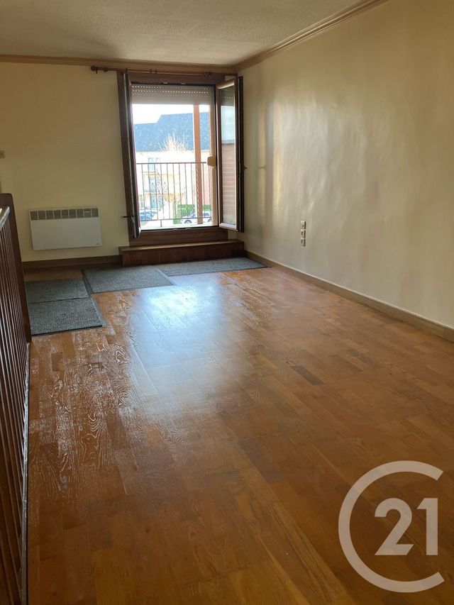 Appartement F2 à louer - 2 pièces - 51.7 m2 - ABBEVILLE - 80 - PICARDIE - Century 21 Triangle Immobilier