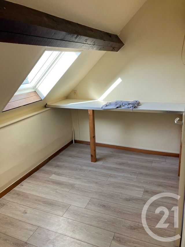 Appartement F2 à louer - 2 pièces - 51.7 m2 - ABBEVILLE - 80 - PICARDIE - Century 21 Triangle Immobilier