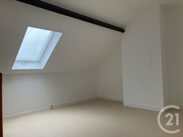 Appartement F2 à louer - 2 pièces - 34.3 m2 - ABBEVILLE - 80 - PICARDIE - Century 21 Triangle Immobilier