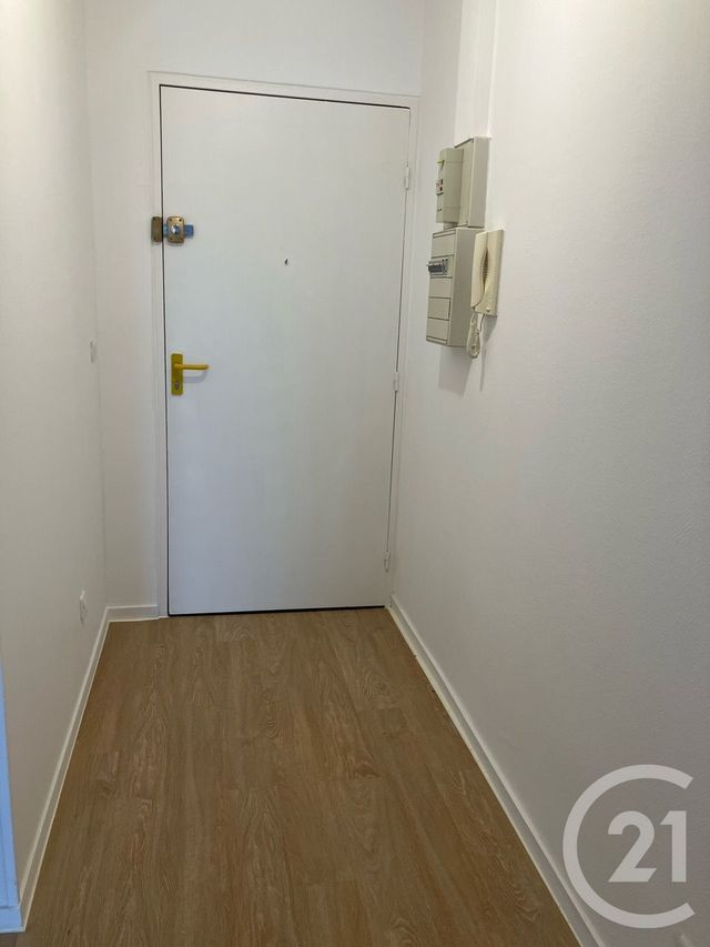 Appartement F2 à louer - 2 pièces - 34.3 m2 - ABBEVILLE - 80 - PICARDIE - Century 21 Triangle Immobilier