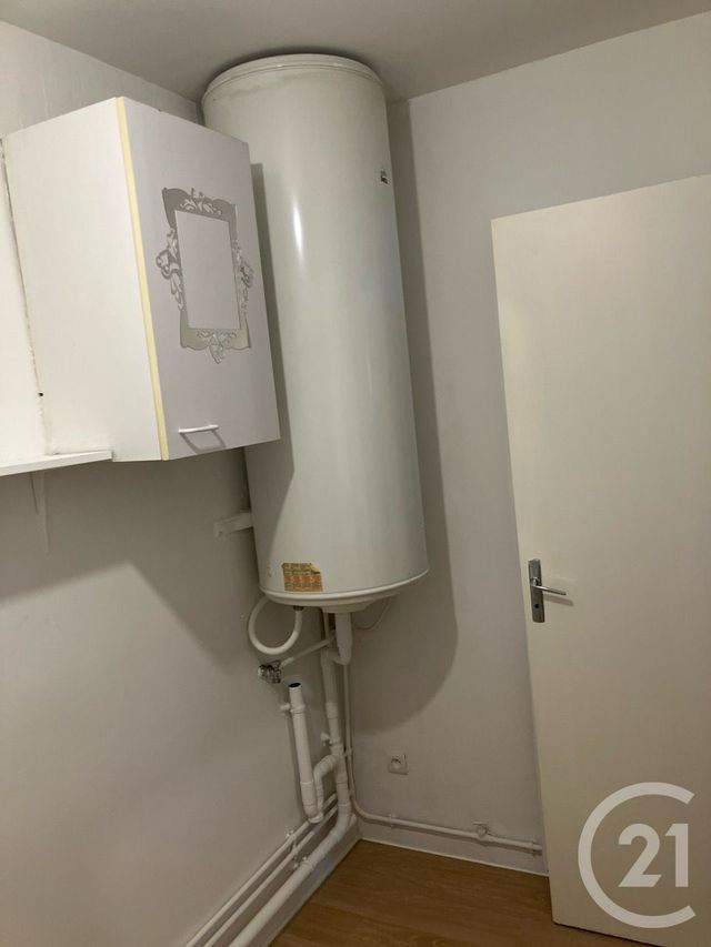 Appartement F2 à louer - 2 pièces - 34.3 m2 - ABBEVILLE - 80 - PICARDIE - Century 21 Triangle Immobilier