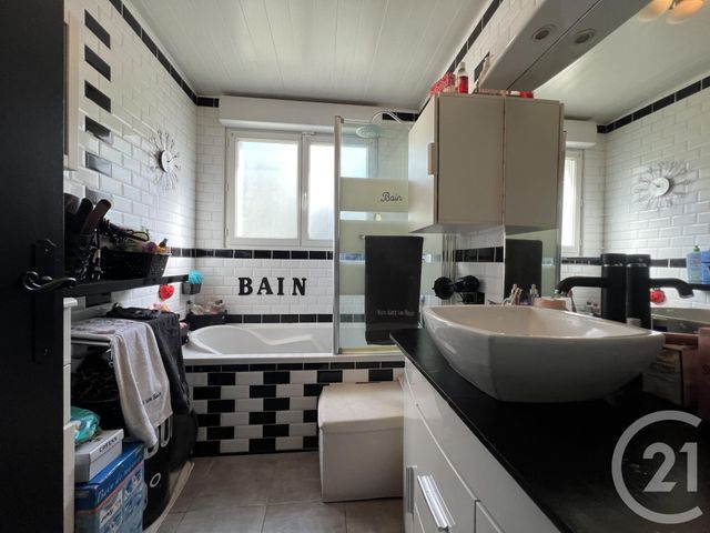 maison à vendre - 4 pièces - 70.06 m2 - MAREUIL CAUBERT - 80 - PICARDIE - Century 21 Triangle Immobilier