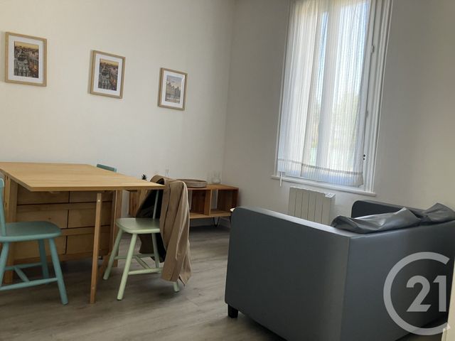 maison à louer - 3 pièces - 40.2 m2 - ABBEVILLE - 80 - PICARDIE - Century 21 Triangle Immobilier