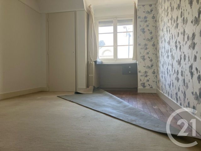 maison à vendre - 5 pièces - 198.0 m2 - ABBEVILLE - 80 - PICARDIE - Century 21 Triangle Immobilier