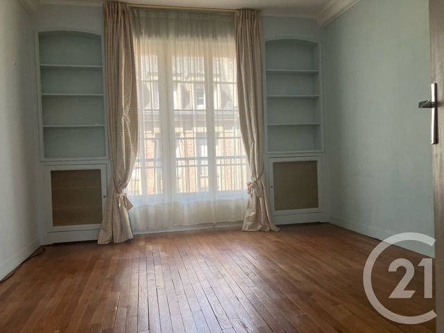 maison à vendre - 5 pièces - 198.0 m2 - ABBEVILLE - 80 - PICARDIE - Century 21 Triangle Immobilier