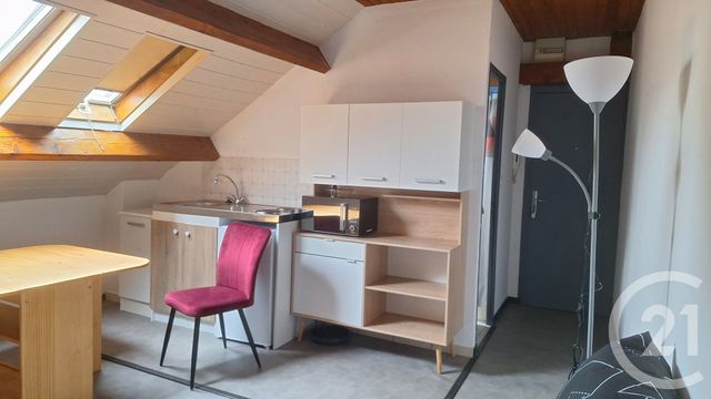 Appartement F1 à louer - 1 pièce - 16.0 m2 - ABBEVILLE - 80 - PICARDIE - Century 21 Triangle Immobilier