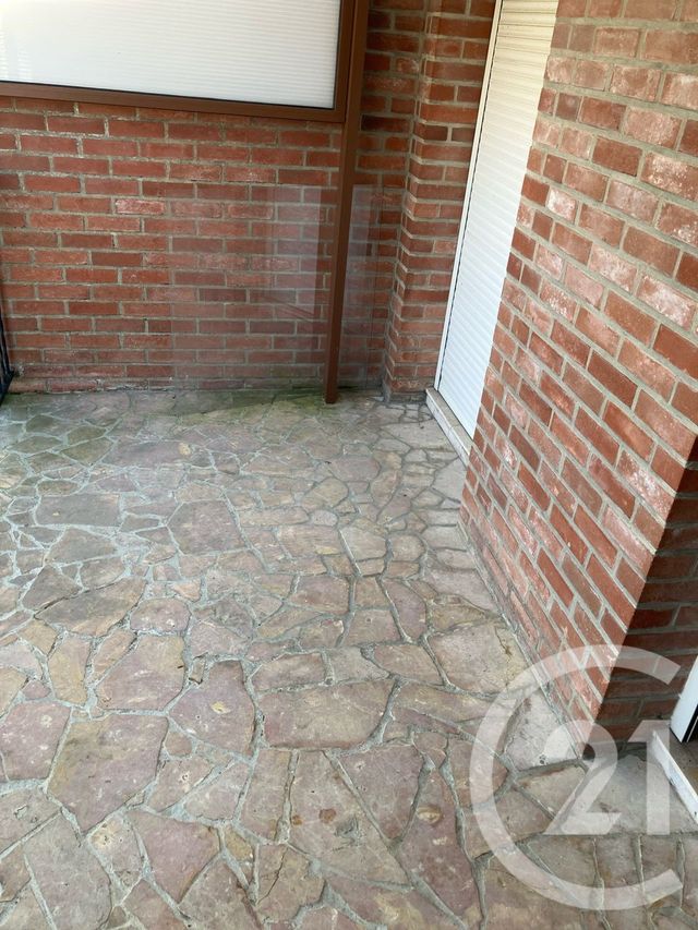 Appartement F2 à louer - 2 pièces - 51.7 m2 - ABBEVILLE - 80 - PICARDIE - Century 21 Triangle Immobilier
