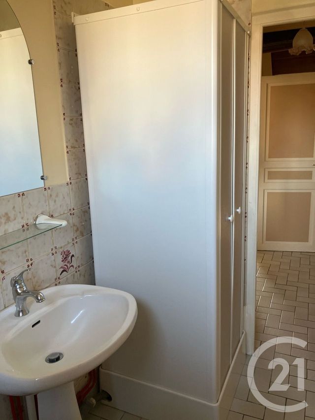 Appartement F2 à louer - 2 pièces - 51.7 m2 - ABBEVILLE - 80 - PICARDIE - Century 21 Triangle Immobilier