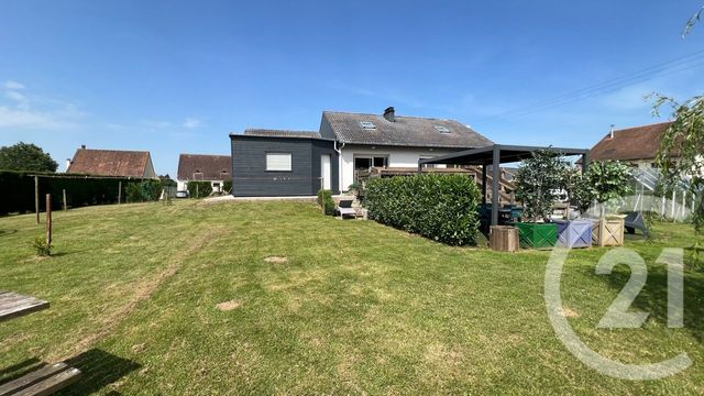 maison à vendre - 5 pièces - 151.16 m2 - HALLENCOURT - 80 - PICARDIE - Century 21 Triangle Immobilier