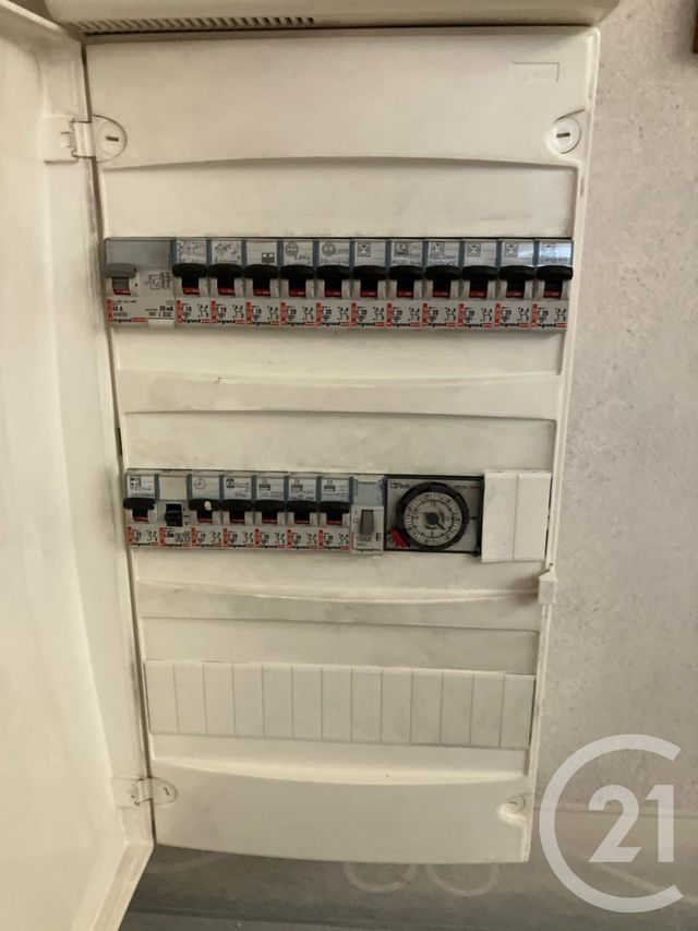 Appartement à vendre - 3 pièces - 80.8 m2 - ABBEVILLE - 80 - PICARDIE - Century 21 Triangle Immobilier