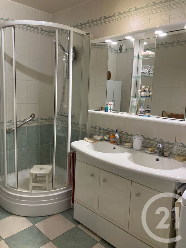 Appartement à vendre - 3 pièces - 80.8 m2 - ABBEVILLE - 80 - PICARDIE - Century 21 Triangle Immobilier
