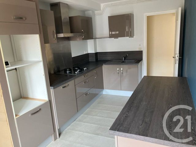 Appartement F3 à louer - 3 pièces - 71.42 m2 - ABBEVILLE - 80 - PICARDIE - Century 21 Triangle Immobilier