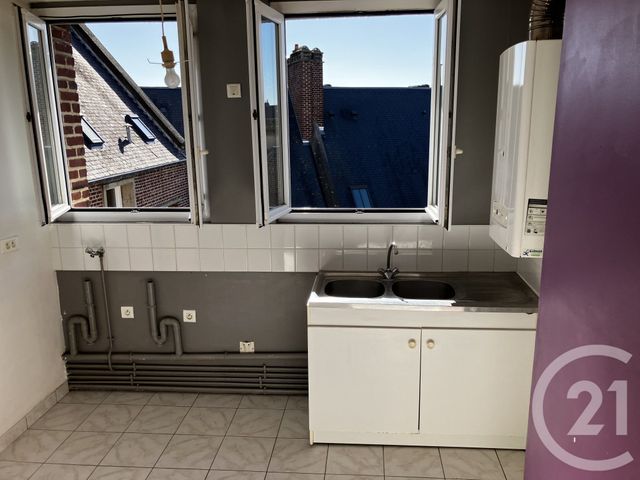 Appartement F2 à louer - 2 pièces - 41.9 m2 - ABBEVILLE - 80 - PICARDIE - Century 21 Triangle Immobilier