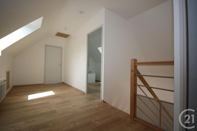 maison à louer - 4 pièces - 105.41 m2 - MILLENCOURT EN PONTHIEU - 80 - PICARDIE - Century 21 Triangle Immobilier
