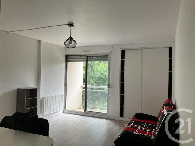 Appartement F1 à louer - 1 pièce - 27.0 m2 - ABBEVILLE - 80 - PICARDIE - Century 21 Triangle Immobilier